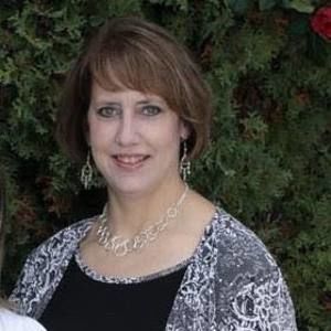 Meet your Posher, Debbie